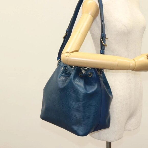 LOUIS VUITTON Epi Petit Noe Shoulder Bag Blue - Picture 15 of 16